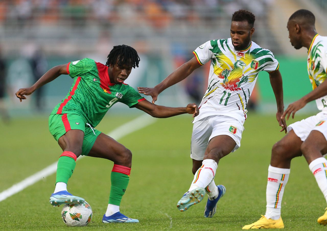 „Pasează, Lamine Ba!” Top 10 cele mai amuzante nume de jucători de la Cupa Africii pe Națiuni _7