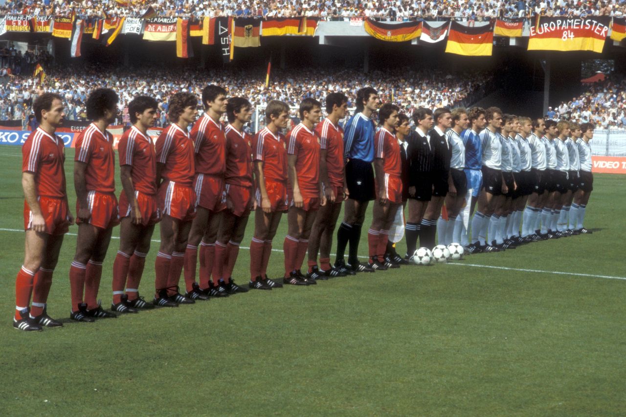 Gheorghe Hagi, titular la 19 ani la Euro 1984! Acum patru decenii, puștiul Gică se lupta cu Karl-Heinz Rummenigge, Lothar Matthaus sau Rudi Voller_5