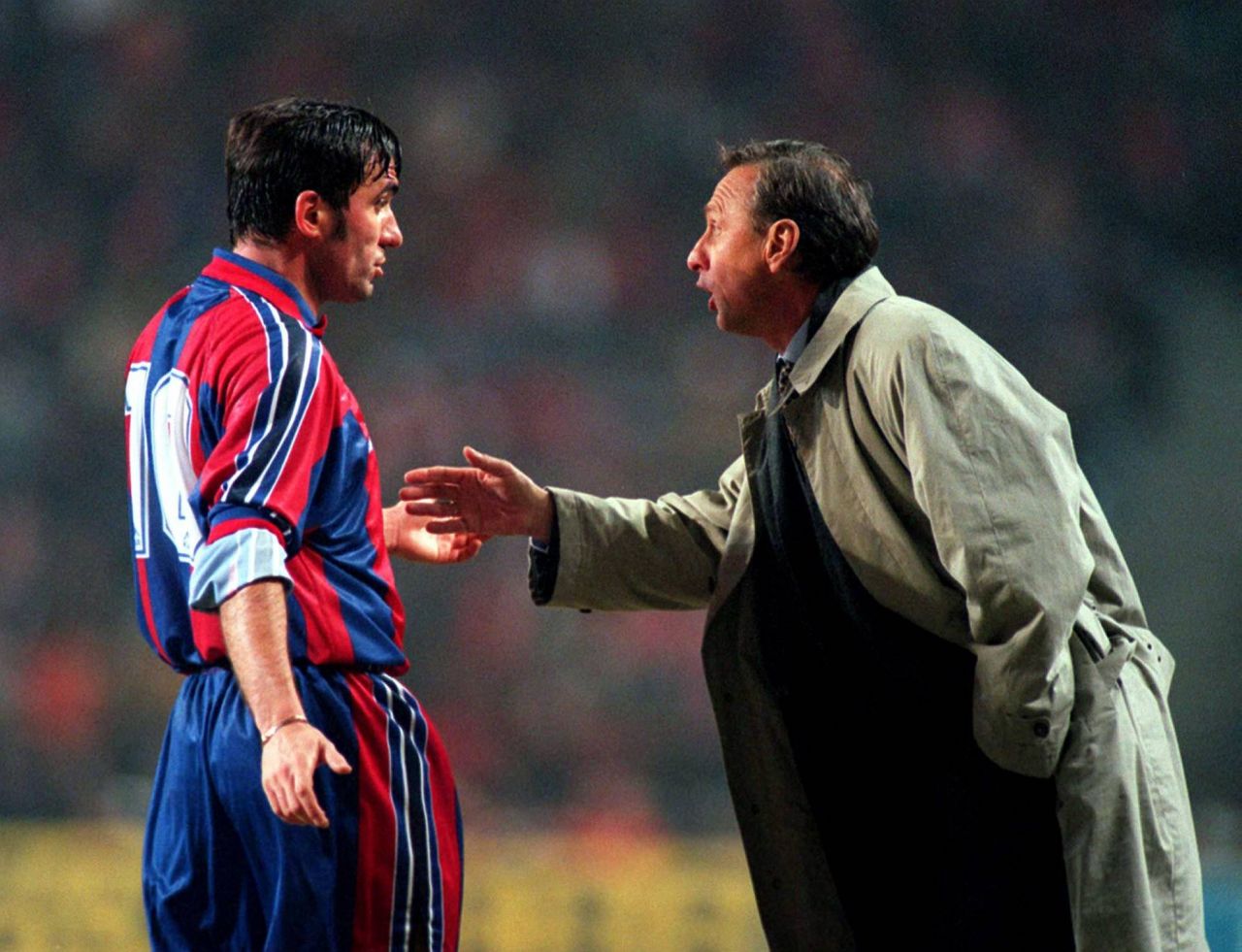 Hagi și transferul la Barcelona: "Cruyff m-a sunat la două minute după golul cu Columbia" Guardiola spune de ce "Regele" n-a reușit mai mult_8