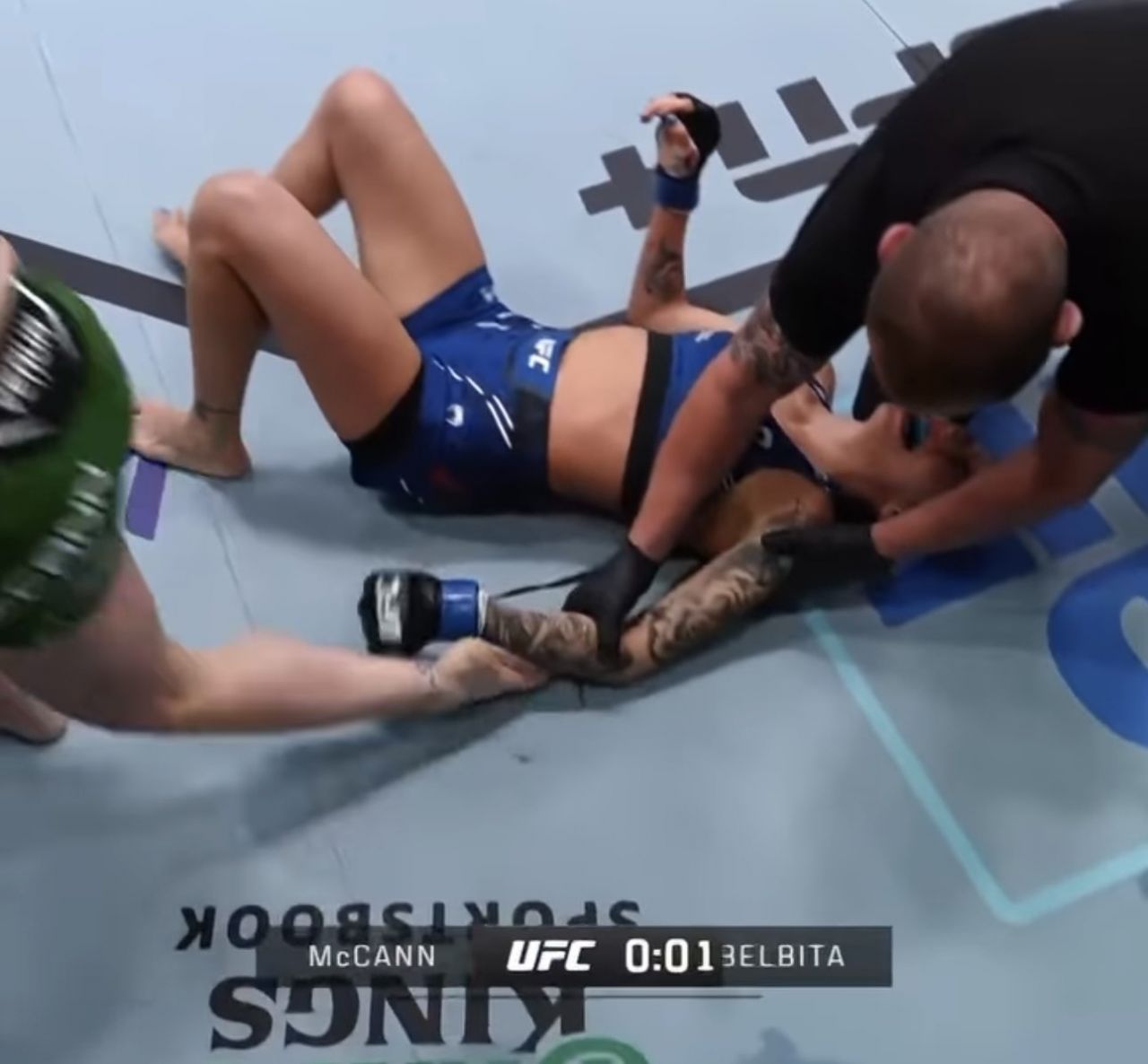 Înfrângere dureroasă pentru Diana Belbiță în UFC! A pierdut încă din prima rundă după ce adversara a fost la un pas să îi rupă mâna _3