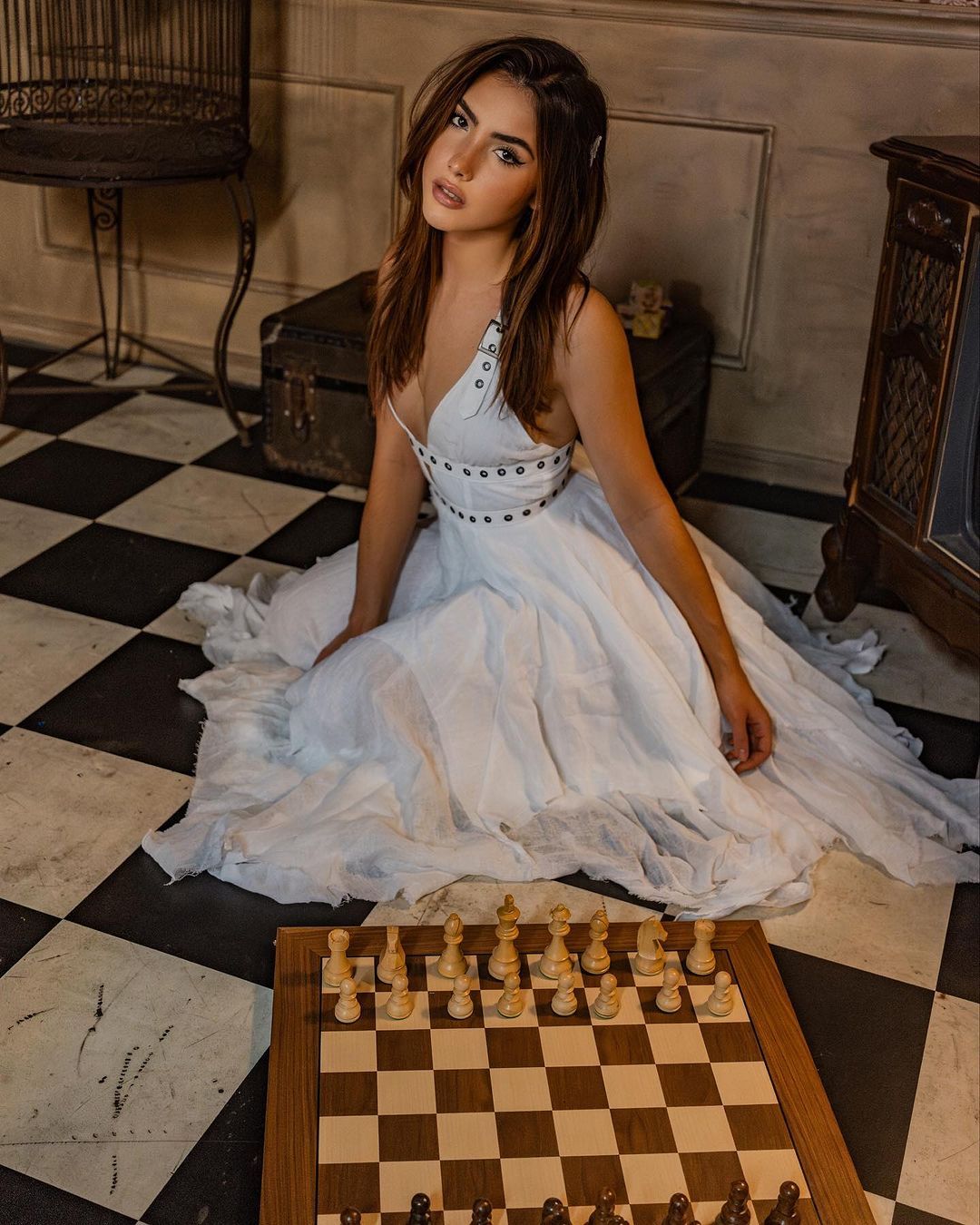 Ea este românca supranumită „cel mai sexy star din șah”! S-a întors după doi ani de absență, dar a pierdut în fața unui copil de 11 ani _22
