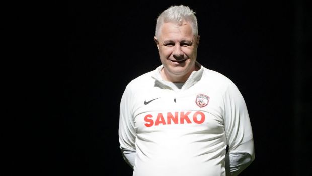 
	Transfer de top făcut de Marius Șumudică la Gaziantep FK! Fotbalist cu 37 de selecții la națională și cu aproape 150 de meciuri în MLS

