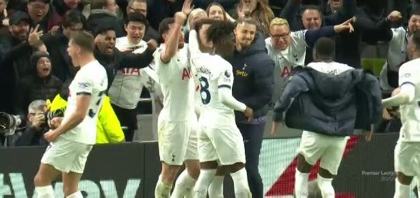 
	Drăgușin a intrat pe teren după golul lui Tottenham! Final nebun al meciului cu Brighton
