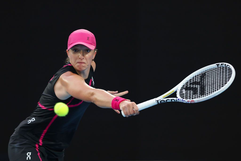 Sorana Cîrstea a urcat pe locul 22 WTA, dar Igăi Swiatek nu i-a păsat: cu ce scor a învins-o poloneza, în turul 2 la Doha_43