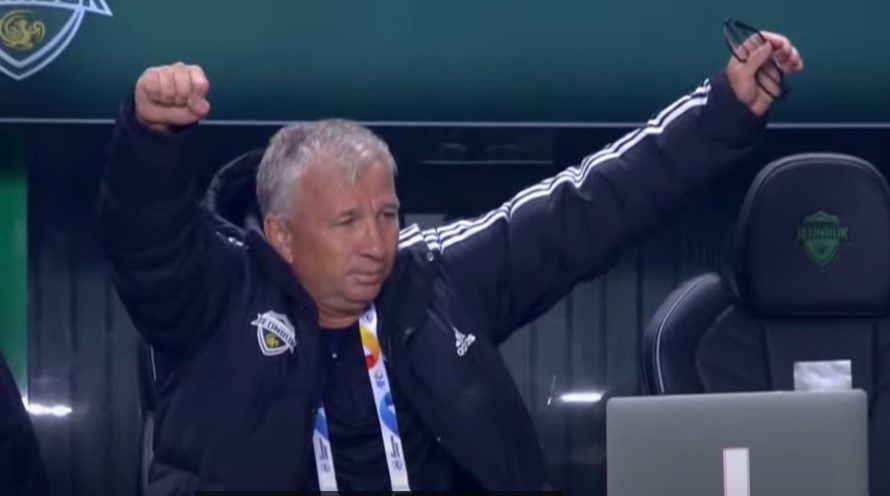 Dan Petrescu Gangnam Style! Echipa românului este aproape de sferturile Champions League după ce câștigă derby-ul sud-coreean din optimi_3