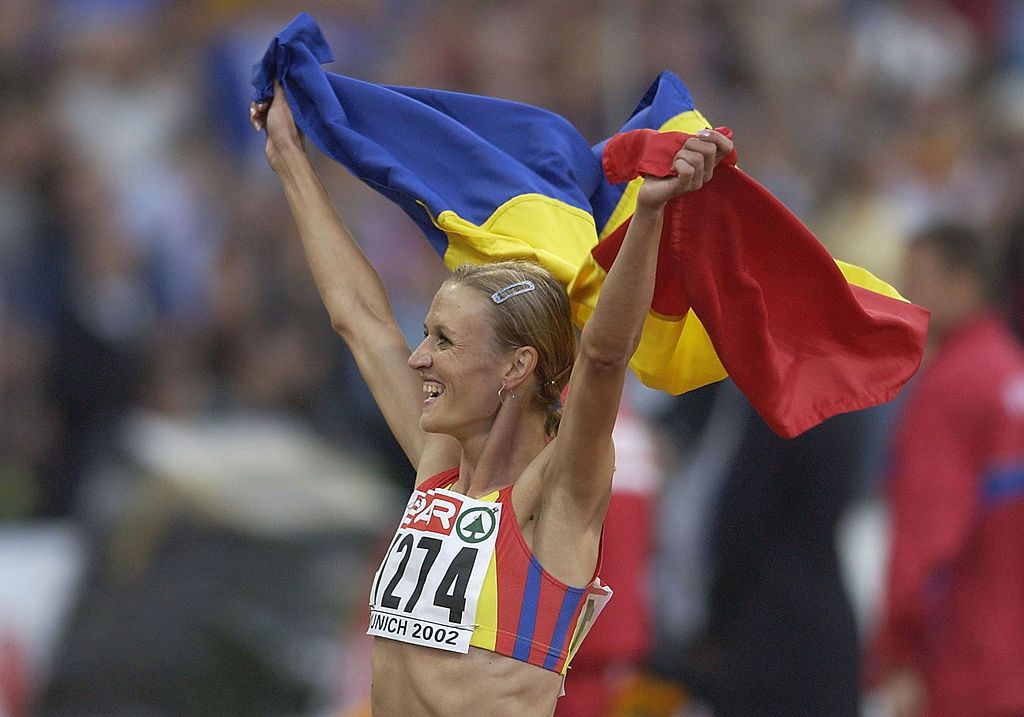 A împlinit 48 de ani, dar este încă cea mai rapidă femeie din România!_10
