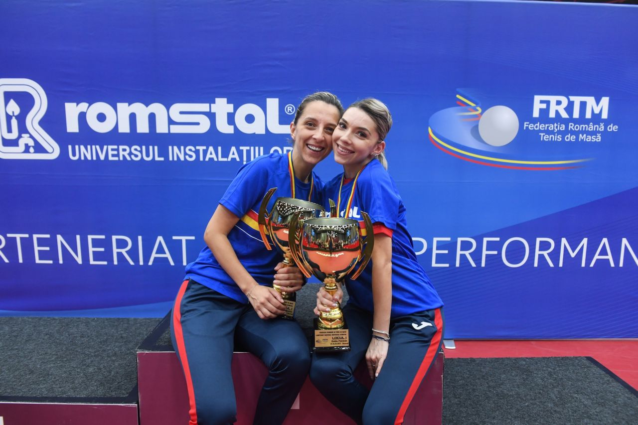 Bernadette Szocs & co., ”cu zâmbetul pe buze” la Campionatul Mondial de tenis de masă! 3 meciuri, 3 victorii și locul 1 în grupă_10
