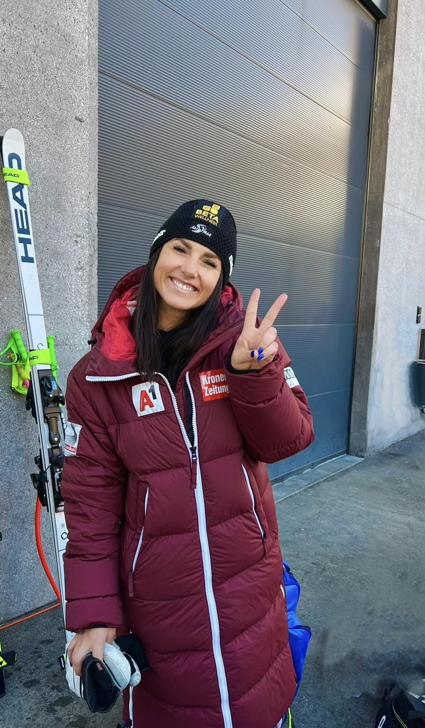 Superba Stephanie Venier a câștigat astăzi slalomul super-uriaș la Cupa Mondială de schi alpin!_17