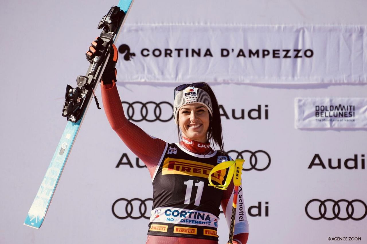 Superba Stephanie Venier a câștigat astăzi slalomul super-uriaș la Cupa Mondială de schi alpin!_8