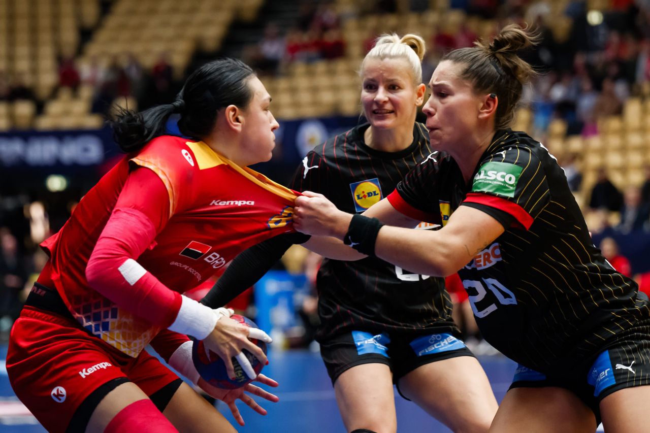 Cu cine va juca CSM București în play-off-ul pentru sferturile Ligii Campionilor la handbal feminin_4