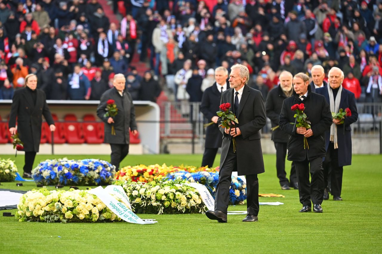 Andreas Brehme, fotbalistul cu atingere divină! A fost talisman pe teren, iar la înmormântarea lui Beckenbauer a emoționant_15