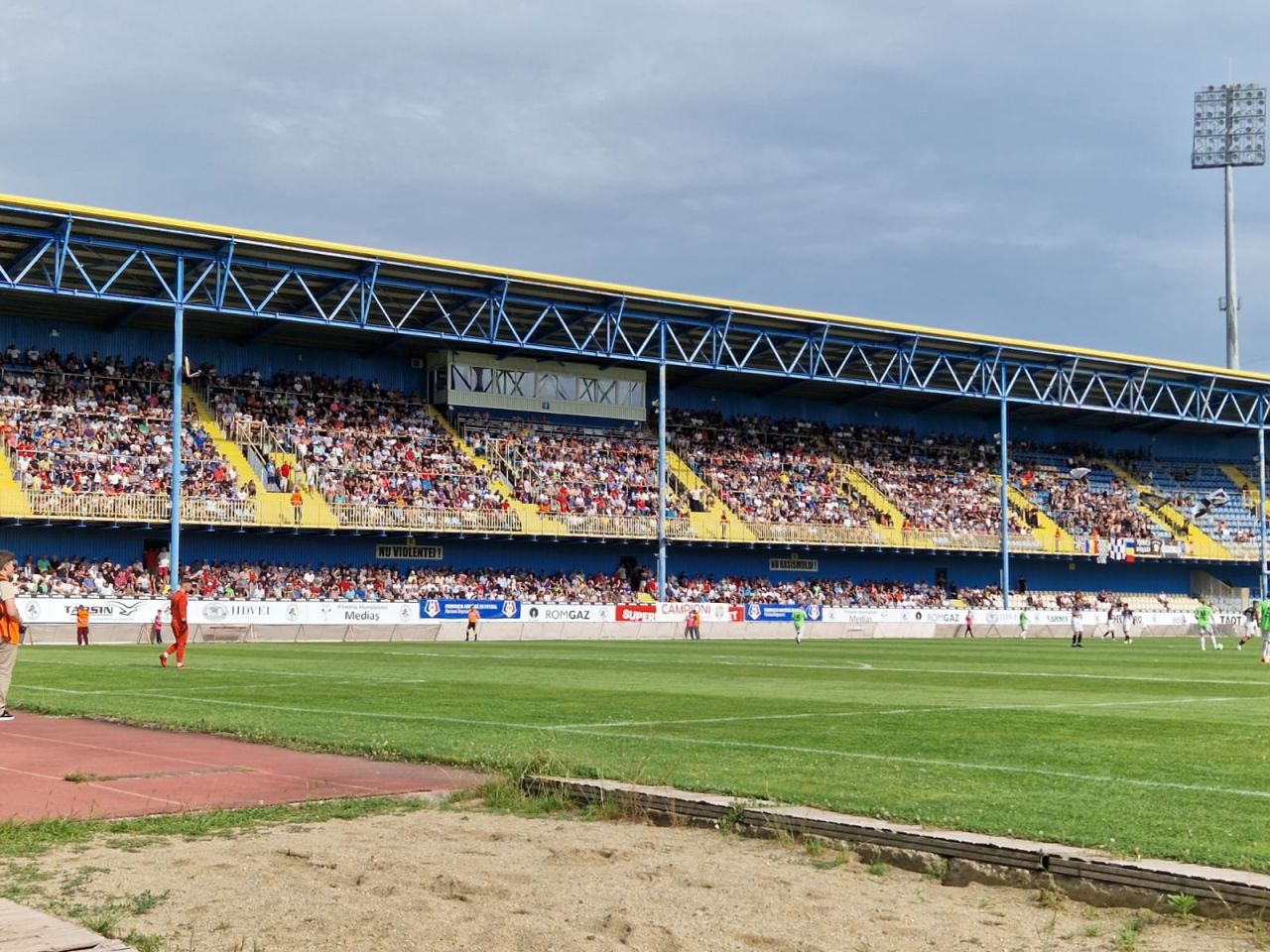 Situație halucinantă în România! Chiria pentru un meci în Liga 4 costă 7000€_1