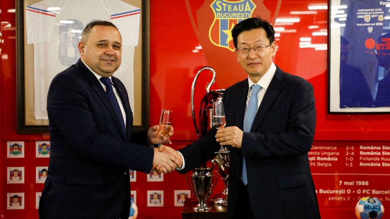Steaua contract de sponsorizare csa steaua Hyundai Rotem Steaua handbal
