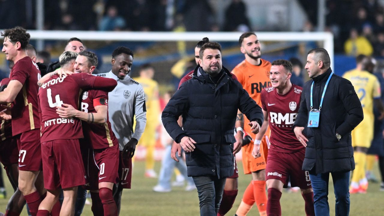 CFR Cluj - Dinamo dan chilom meciul zilei Superliga