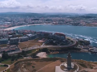 
	Românul chemat să promoveze orașul Coruña ca gazdă a Mondialului din 2030! E vedetă locală, lângă Bebeto și Scaloni
