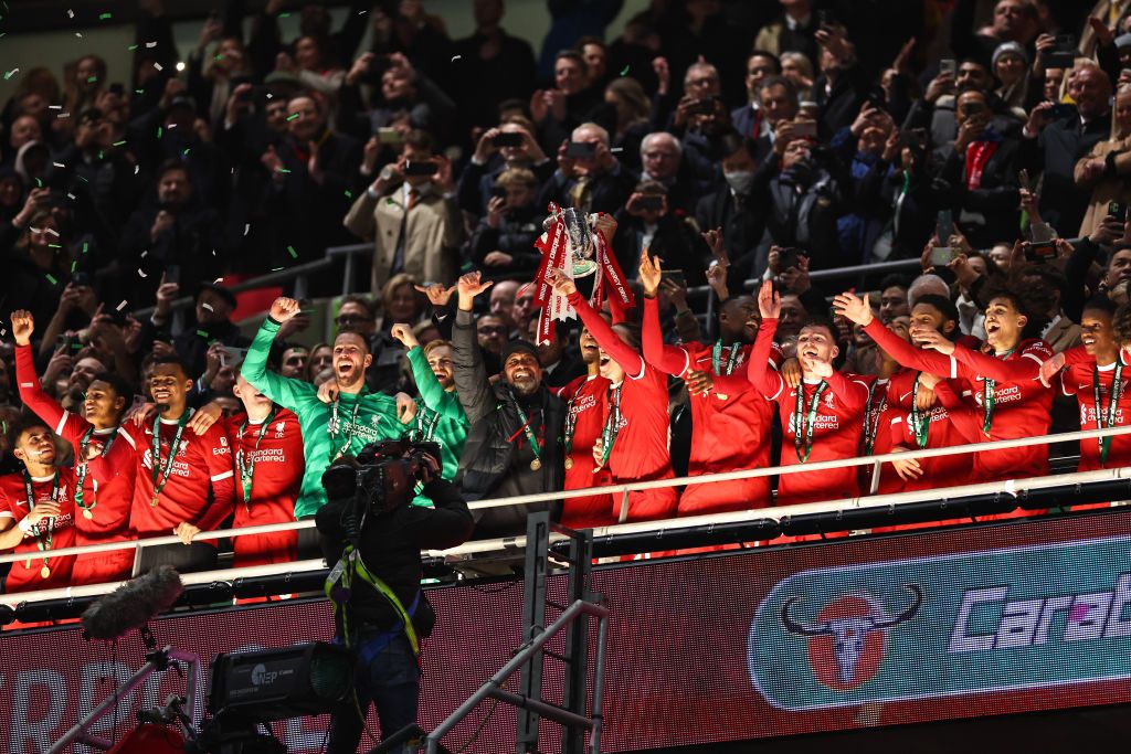 Party pe Wembley! Jurgen Klopp și jucătorii lui Liverpool s-au pozat cu trofeul Carabao Cup_4