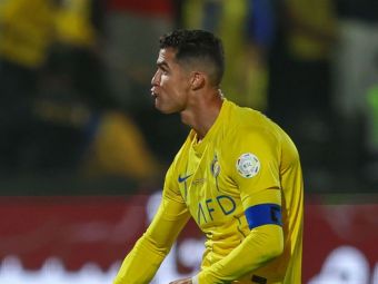 
	Gestul obscen făcut de Ronaldo pe teren, în fața suporterilor adverși. Nu s-a mai abținut când i-au scandat numele lui Messi
