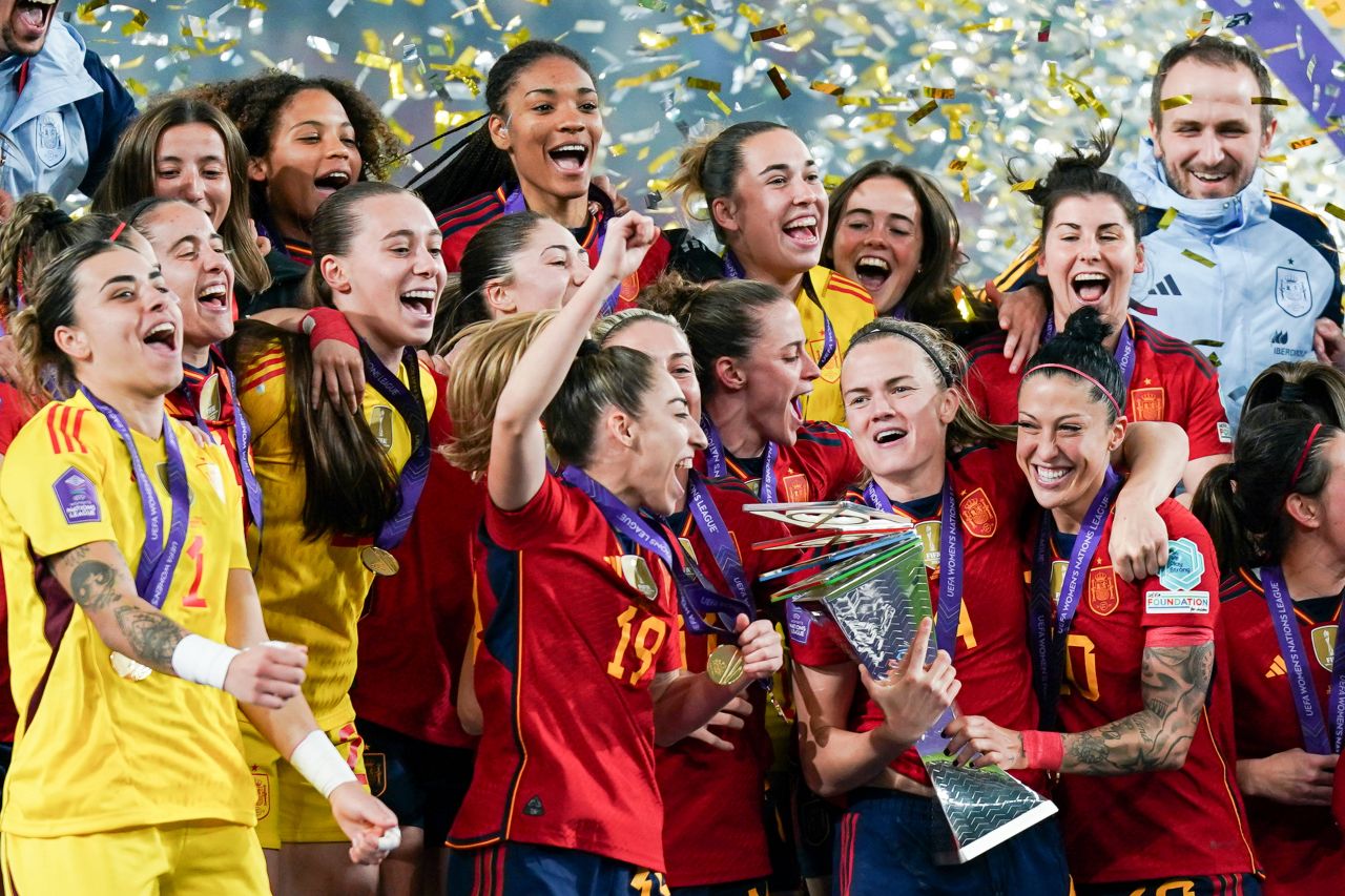 Spania, de neoprit! Campioana mondială a câștigat și prima ediție a Ligii Națiunilor la fotbal feminin + o româncă a fost implicată în finală_8