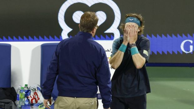 
	Momente uluitoare la ATP Dubai: Andrey Rublev, descalificat după o criză de nervi
