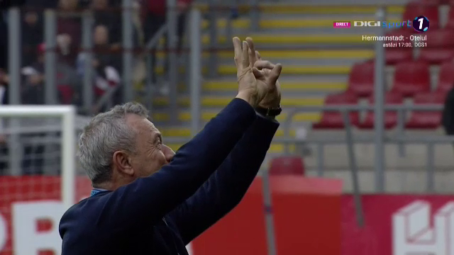 Mircea Rednic a spus tot la finalul meciului cu FCU Craiova! Ce mesaj a avut pentru fani și ce a însemnat gestul de la final_5