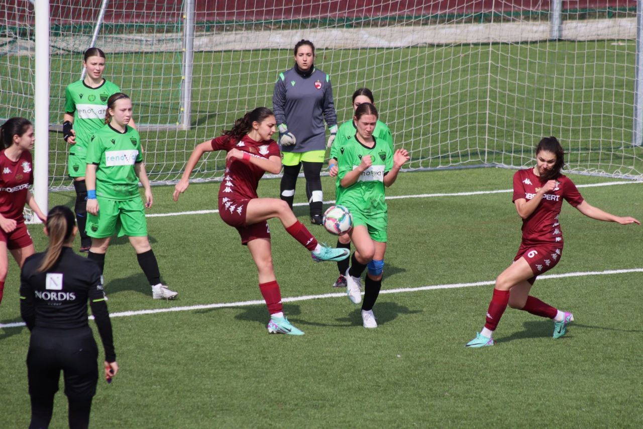 Rapid a reușit o victorie la scor împotriva rivalei Dinamo în campionatul feminin!_29