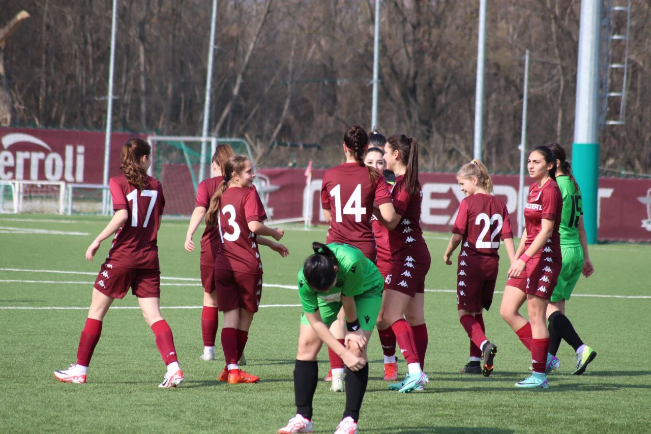 Rapid a reușit o victorie la scor împotriva rivalei Dinamo în campionatul feminin!_43