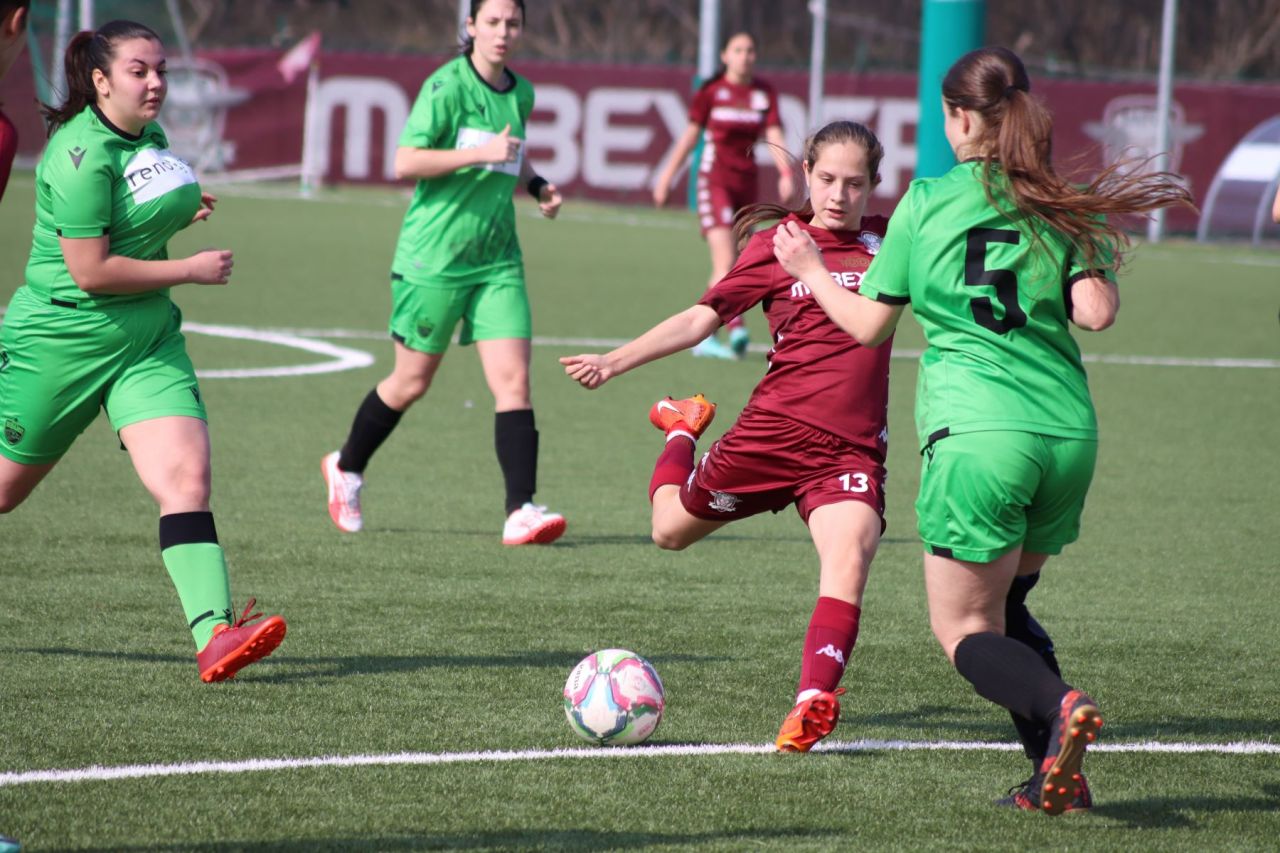 Rapid a reușit o victorie la scor împotriva rivalei Dinamo în campionatul feminin!_51