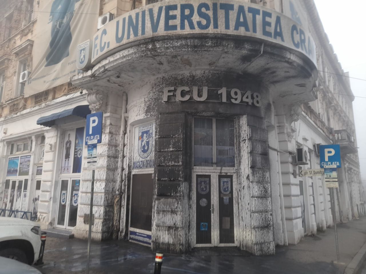 Sediul FCU Craiova, vandalizat cu o zi înainte de derby-ul Olteniei_6
