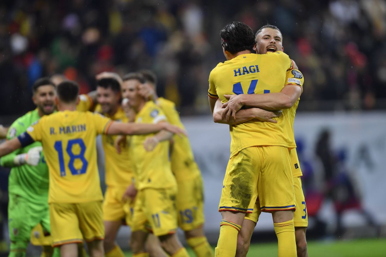 Aston Villa - Tottenham 0-4 & Alaves - Rayo 1-0 | Radu Drăgușin a jucat o repriză, iar Ianis Hagi a fost rezervă neutilizată!_1