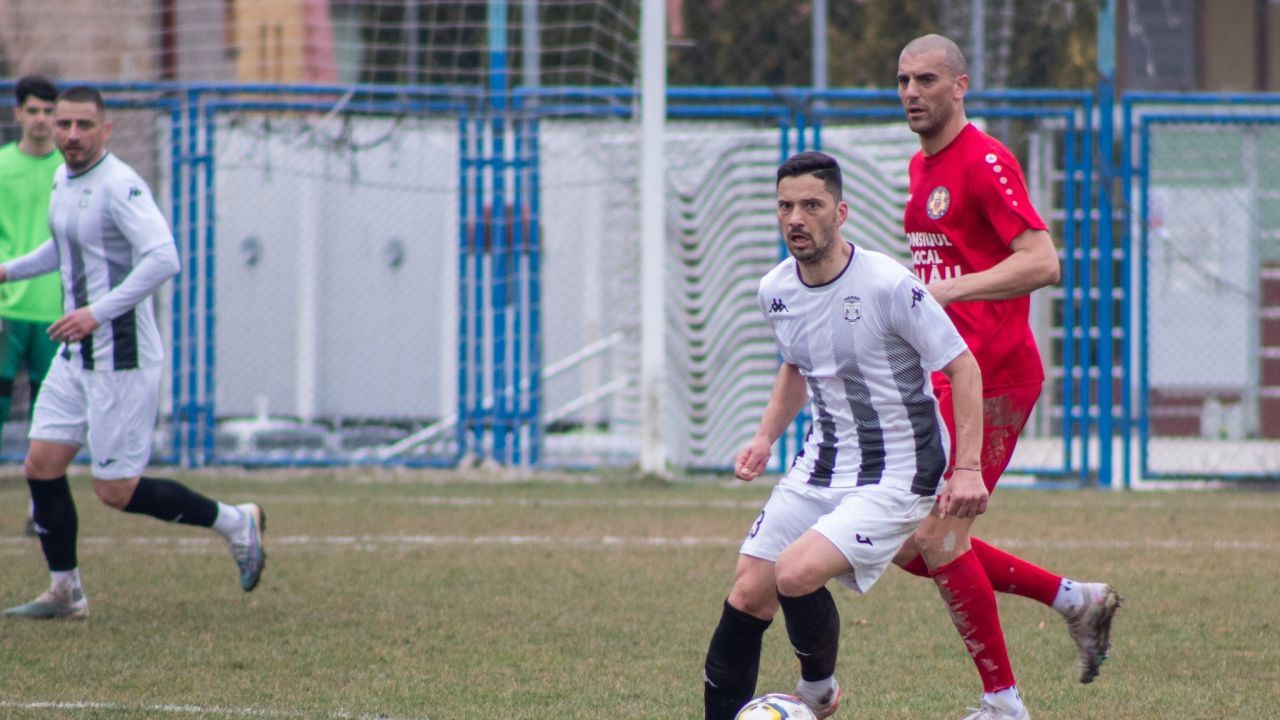 alexandru giurgiu alexandru pelici Dinamo Farul Constanta Unirea Alba Iulia