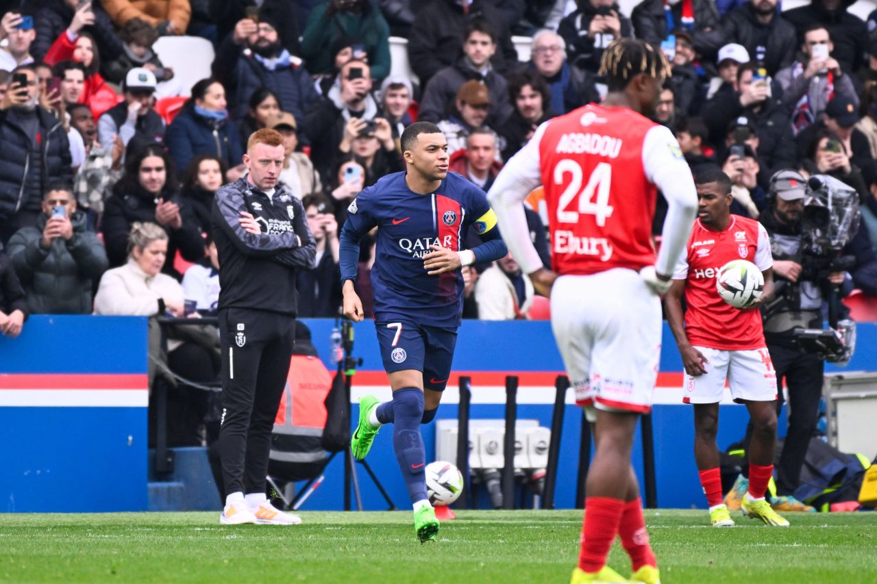 Ce s-a întâmplat cu Kylian Mbappe în meciul de duminică din Ligue 1, surpriza PSG - Reims 2-2_14