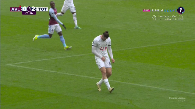 Sub centură! Radu Drăgușin a încasat o lovitură zdravănă în Aston Villa - Tottenham și s-a trântit pe gazon_26