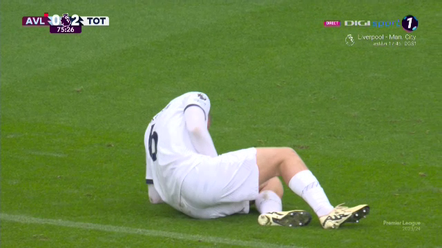 Sub centură! Radu Drăgușin a încasat o lovitură zdravănă în Aston Villa - Tottenham și s-a trântit pe gazon_7