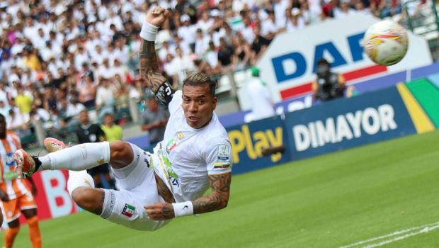 
	Dayro Moreno a devenit golgheterul numărul 1 din istoria Columbiei! Foarfecă senzațională pentru fostul vârf de la Steaua numit acum &rdquo;San Dayro&rdquo; și &rdquo;LegenDayro&rdquo;
