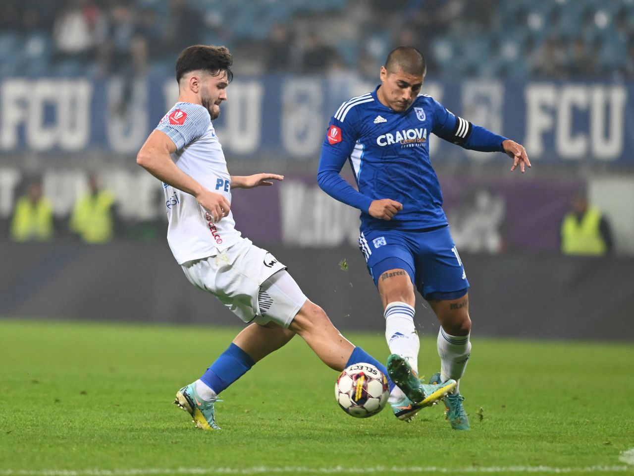 Juan Bauza, criticat aspru de Robert Niță după derby-ul cu FCU Craiova: "Nu poţi să te demarci în mers"_2
