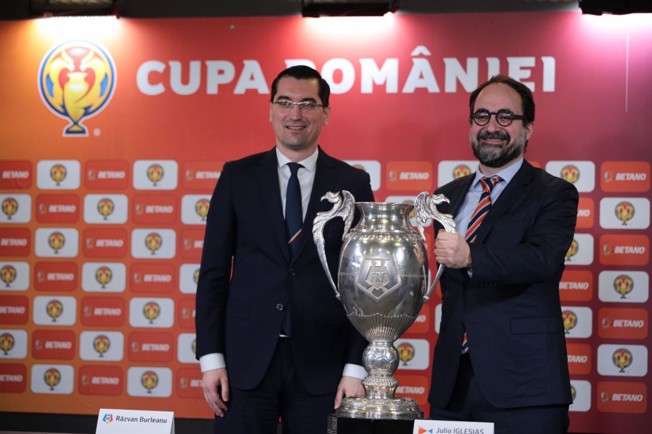 Julio Iglesias, sponsor al Cupei României. FRF a prelungit contractul de sponsorizare până în 2030_8
