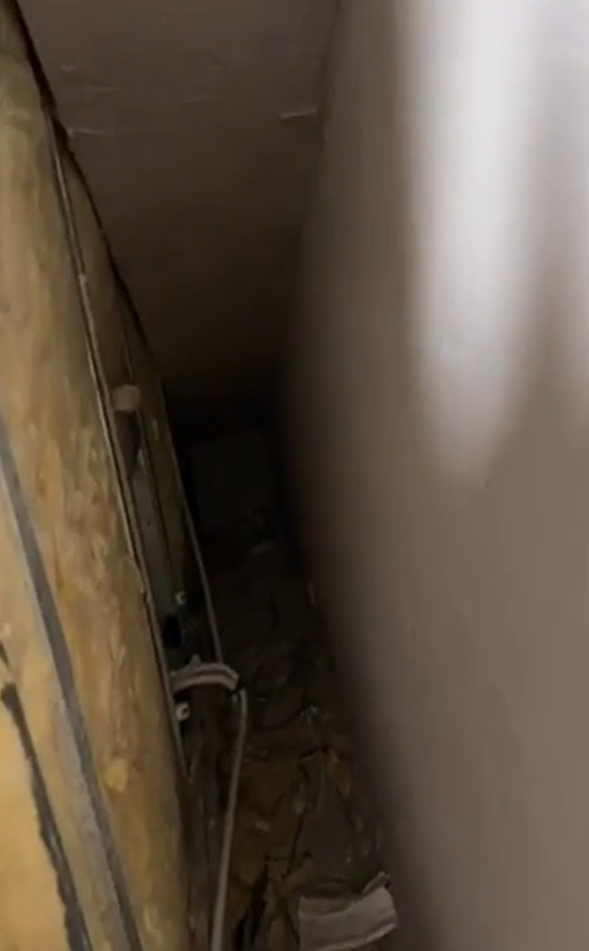 Camera secretă descoperită de polițiști pe ”Giulești”, în ziua în care mascații l-au ”săltat” pe Daniel Niculae_5
