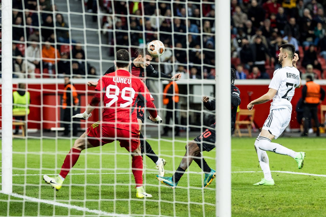 Patrik Schick Fantastick! Atacantul lui Bayer Leverkusen, la trei goluri consecutive și decisive marcate după minutul 90 în Europa League_5