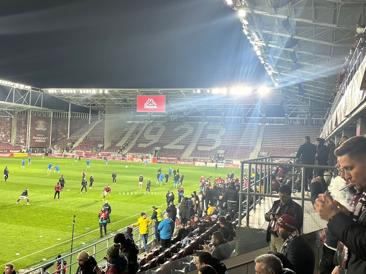 Cum arată arena Giulești la Rapid - Farul după deciziile luate în ultimele zile și cum au reacționat fanii: "Bocciu liber!"_4