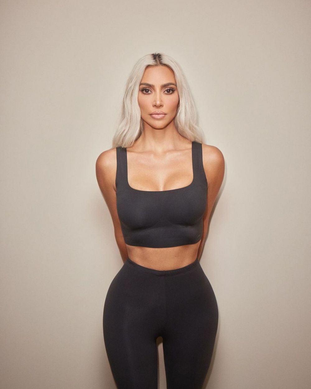 Cel mai sexy model de pe Instagram și-a luat bilete la EURO 2024! La ce meciuri va fi prezentă Kim Kardashian_113