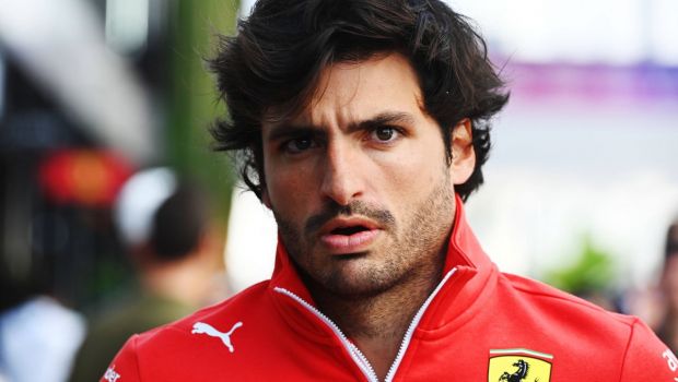
	Carlos Sainz a revenit cu bine din operație! Pilotul celor de la Ferrari va participa la Marele Premiu al Australiei
