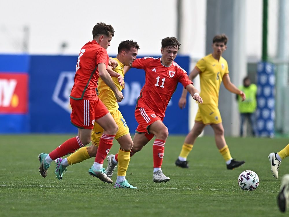 România U17 - Țara Galilor U17, cu gol direct din corner marcat de un jucător de la FCSB, s-a încheiat! Micii tricolori nu au făcut față galezilor la Buftea_5