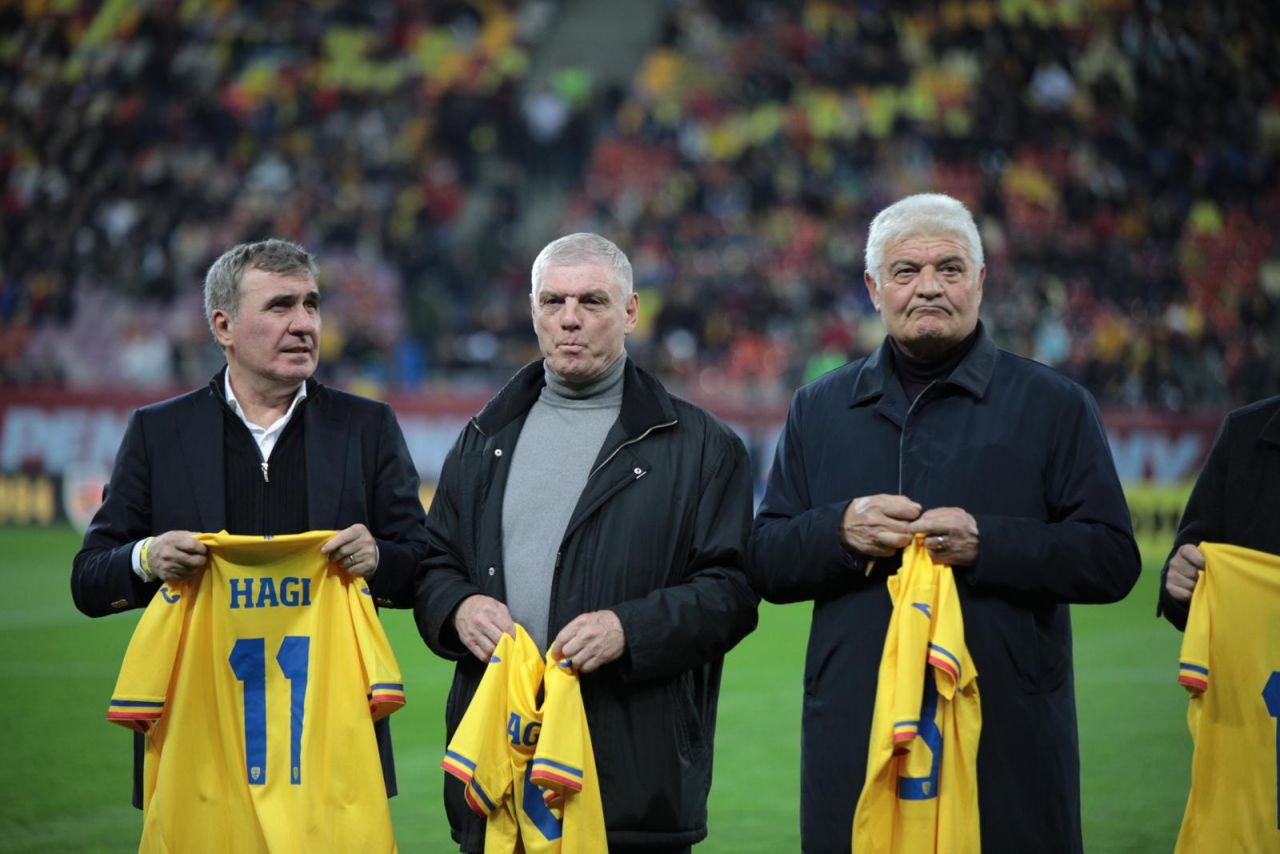 Scindare! Doar 13 oameni de la EURO 1984 și CM 1994 au acceptat invitația lui Burleanu: "Cum să dau eu mâna cu el? Zici că e Ceaușescu"_25