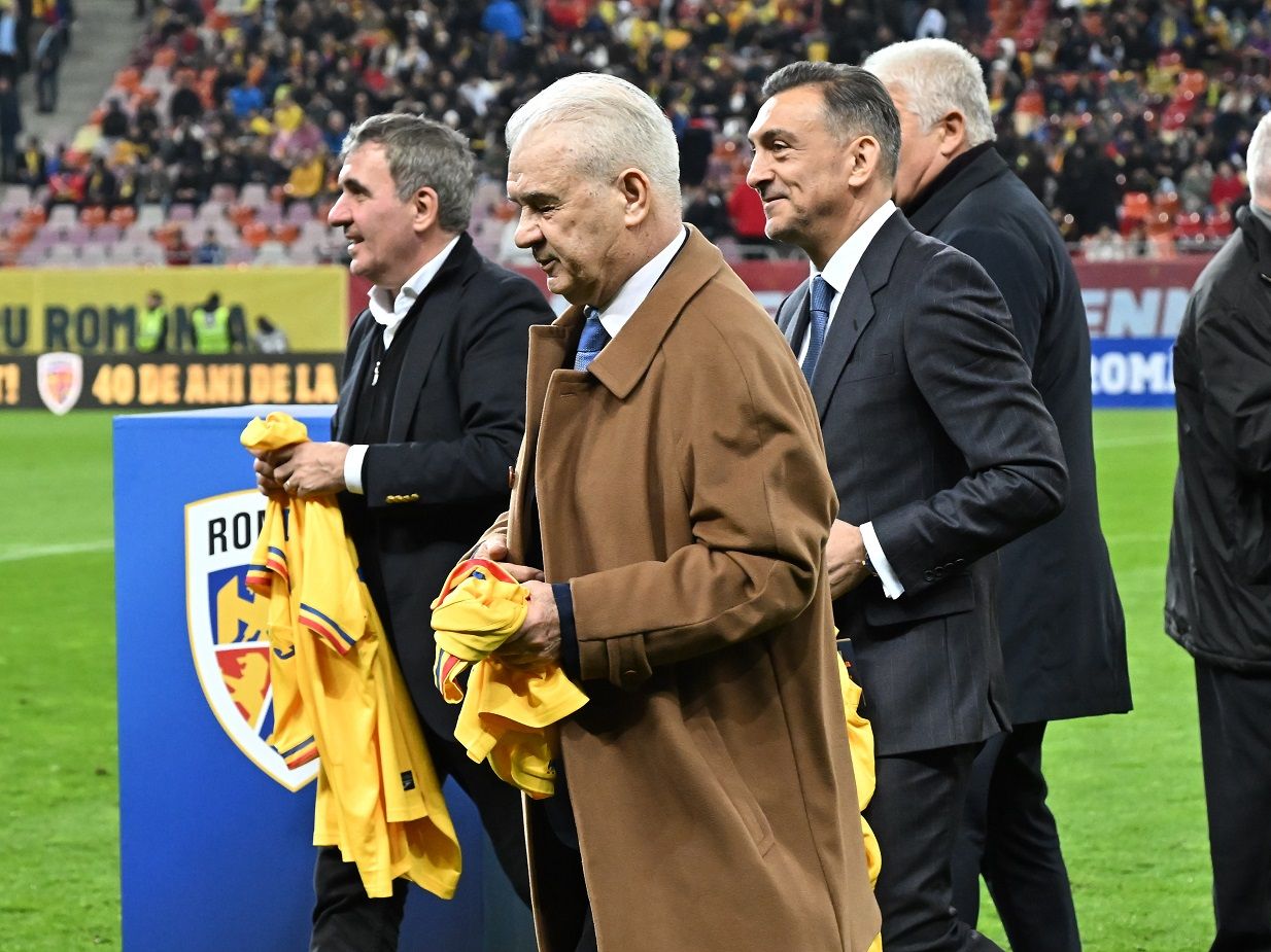 Scindare! Doar 13 oameni de la EURO 1984 și CM 1994 au acceptat invitația lui Burleanu: "Cum să dau eu mâna cu el? Zici că e Ceaușescu"_7