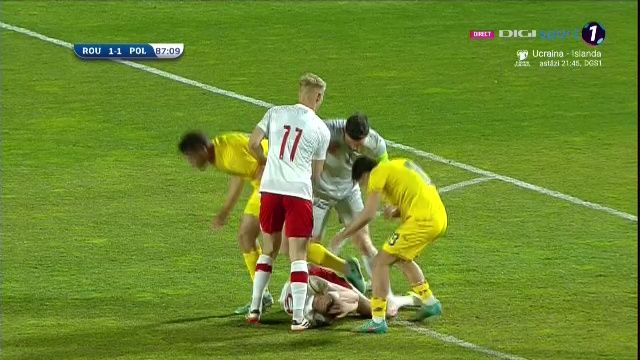 Tensiune la cote maxime! Momentul care a înghețat inima fanilor: Ce s-a întâmplat în minutul 87 în România - Polonia U20_18