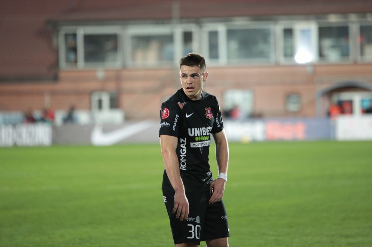 "Cu asemenea lacune, e greu". Daniel Paraschiv, reacție sinceră după înfrângerea cu U Cluj_2