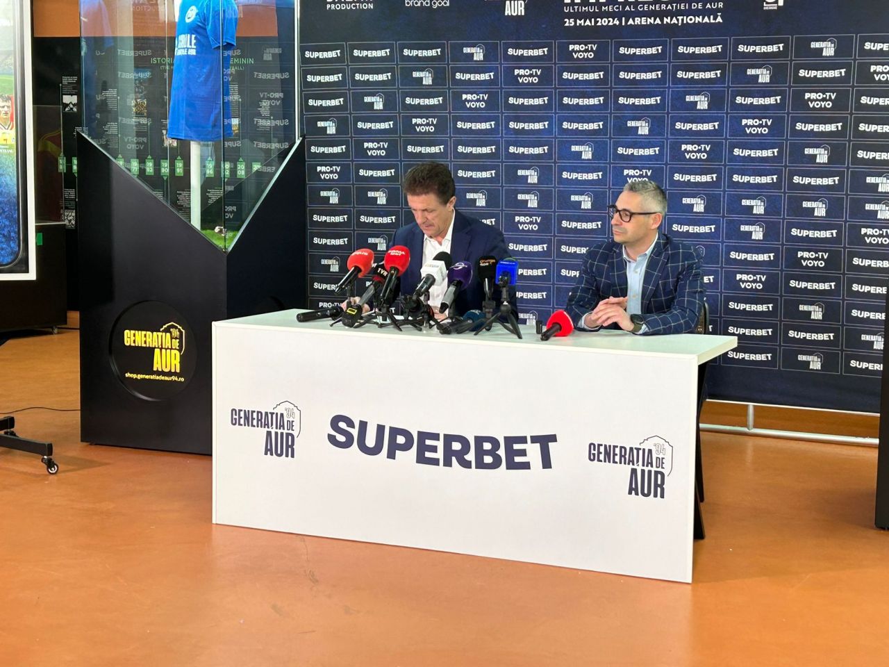 Gică Popescu a dezvăluit câte bilete s-au vândut la meciul de adio al Generației de Aur + detaliul inedit de la conferința organizată la Muzeul Fotbalului_13