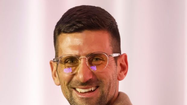 
	Novak Djokovic a dat afară un om din staff-ul său. A postat și un mesaj pe &quot;schema&quot; echipelor din Superliga României

