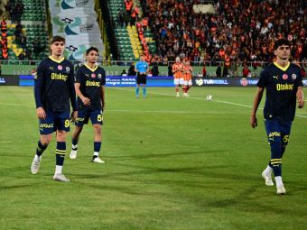 
	Haos în Supercupa Turciei: Fenerbahce a trimis echipa U19 și a ieșit de pe teren după două minute! &bdquo;Apărăm adevărul!&rdquo;
