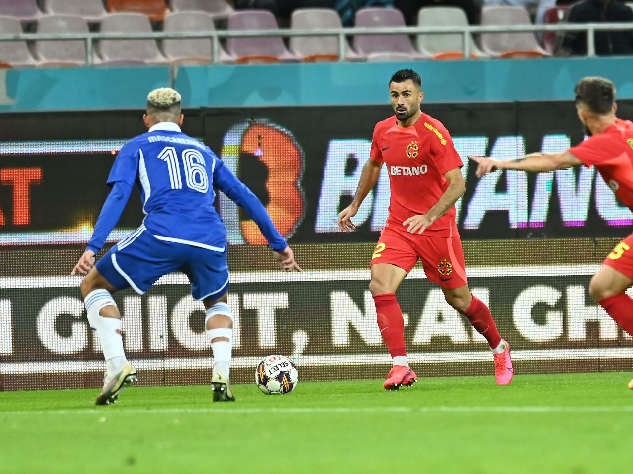 "A făcut cel mai bun meci din carieră" Florinel Coman a numit fotbalistul care a excelat în FCSB - Universitatea Craiova _5